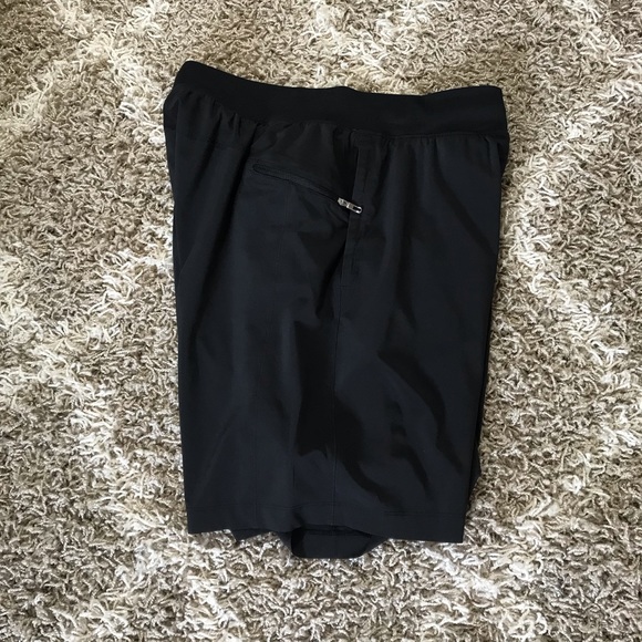 Lululemon T.H.E. Short *Luxtreme Liner 9" - Picture 6 of 16
